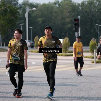 Runner Photo 6798836
