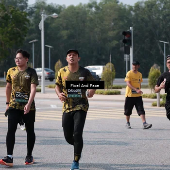 Runner Photo 6798846