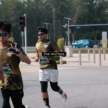 Runner Photo 6798848
