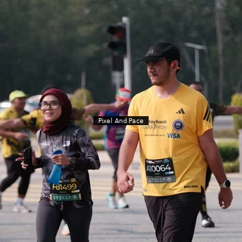 Runner Photo 6798899