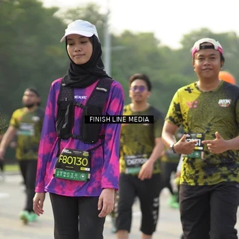 Runner Photo 6798922