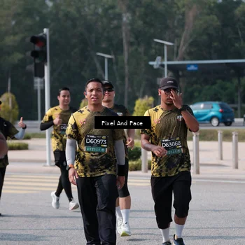 Runner Photo 6798938