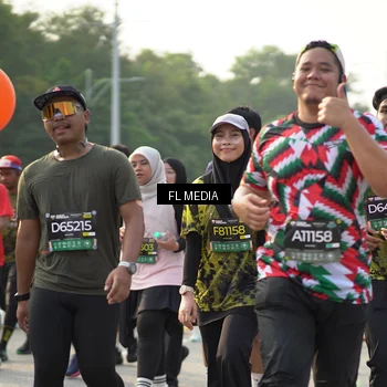 Runner Photo 6798991