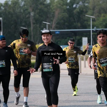 Runner Photo 6798995