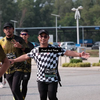 Runner Photo 6799004