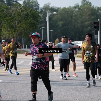 Runner Photo 6799084
