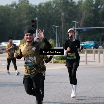 Runner Photo 6799085