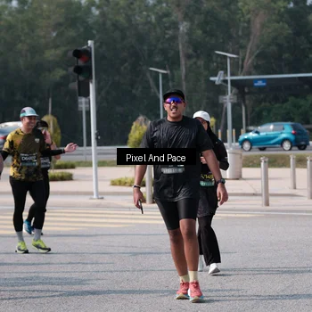 Runner Photo 6799107