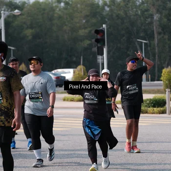 Runner Photo 6799109