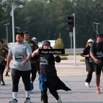 Runner Photo 6799112