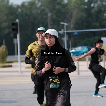 Runner Photo 6799137