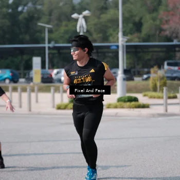 Runner Photo 6799171