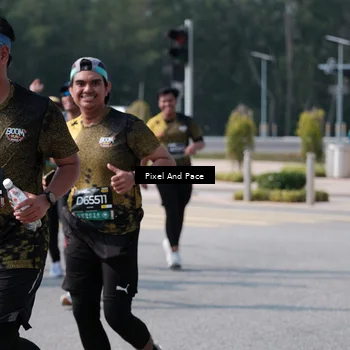 Runner Photo 6799203