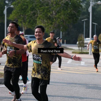 Runner Photo 6799220