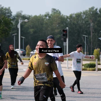 Runner Photo 6799271