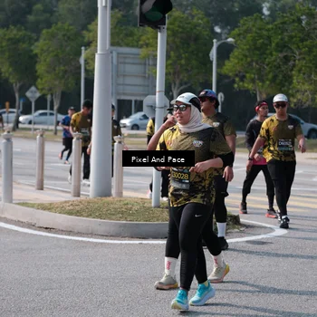 Runner Photo 6799328