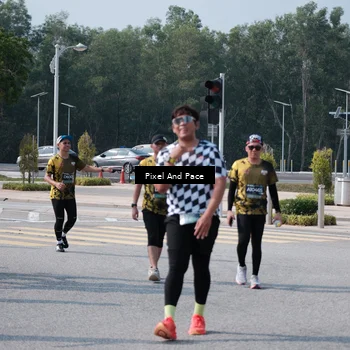Runner Photo 6799329