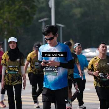 Runner Photo 6799449