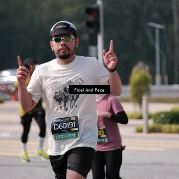 Runner Photo 6799480
