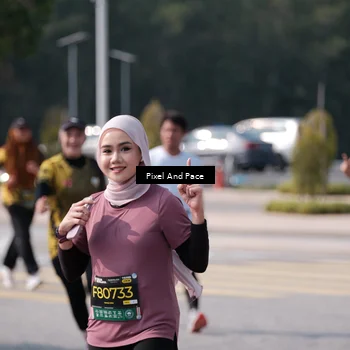 Runner Photo 6799492