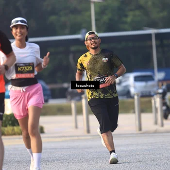 Runner Photo 6799496