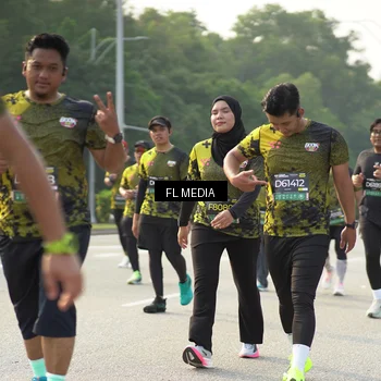 Runner Photo 6799503