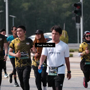 Runner Photo 6799517