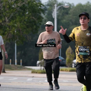 Runner Photo 6799578