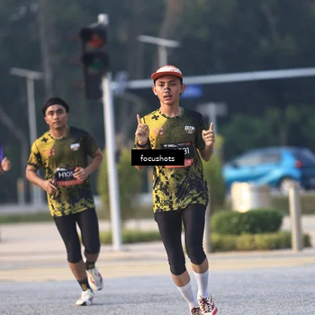 Runner Photo 6799595