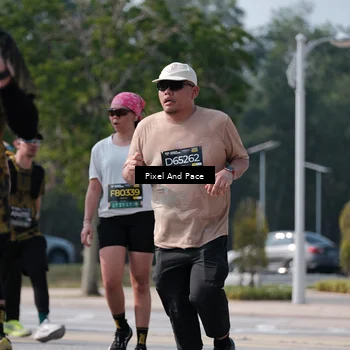 Runner Photo 6799606