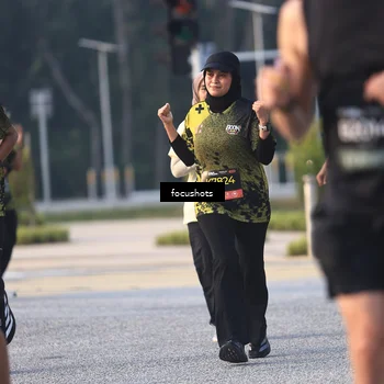 Runner Photo 6799616