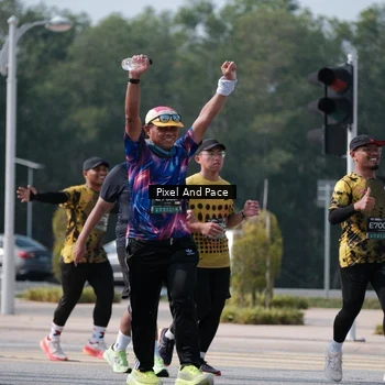 Runner Photo 6799621