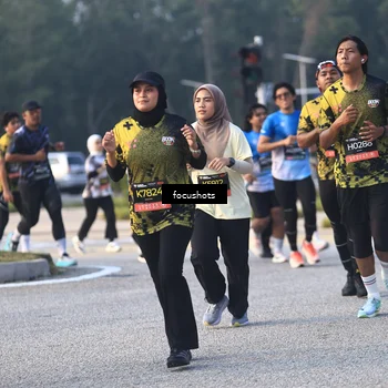 Runner Photo 6799628