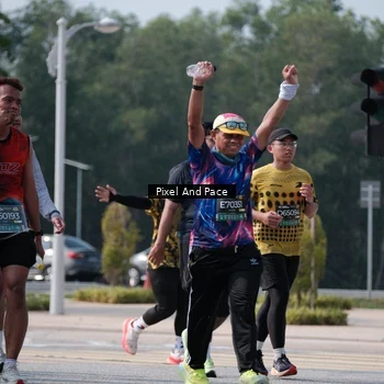 Runner Photo 6799630