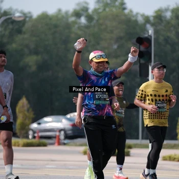 Runner Photo 6799641