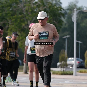 Runner Photo 6799656