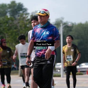 Runner Photo 6799670