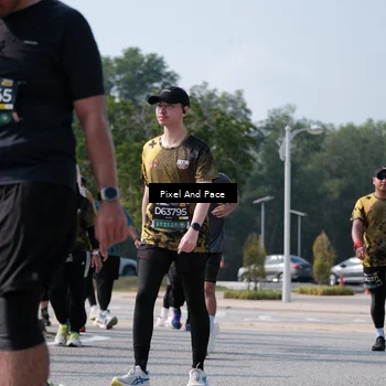 Runner Photo 6799704