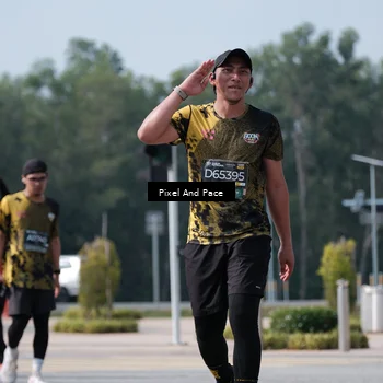 Runner Photo 6799738