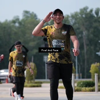 Runner Photo 6799768