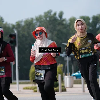 Runner Photo 6799794
