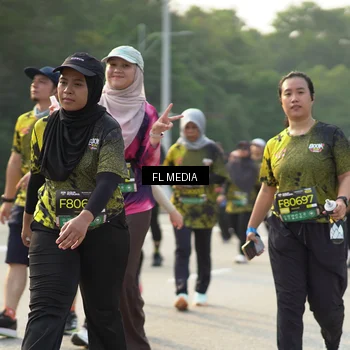 Runner Photo 6799800