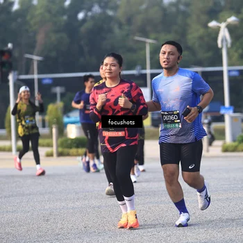 Runner Photo 6799805