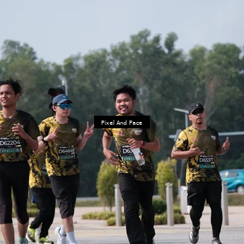 Runner Photo 6799838
