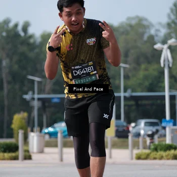 Runner Photo 6799873