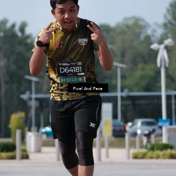 Runner Photo 6799875