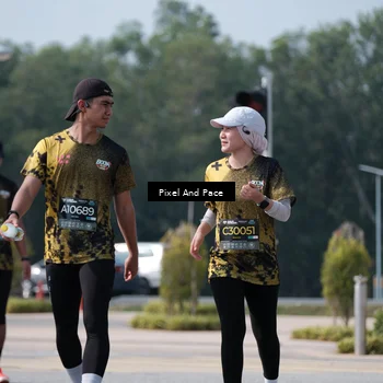 Runner Photo 6799904