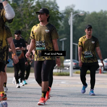 Runner Photo 6799939