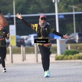 Runner Photo 6799976