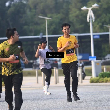 Runner Photo 6799977
